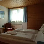 Apartmentpension Hillebrand شقة